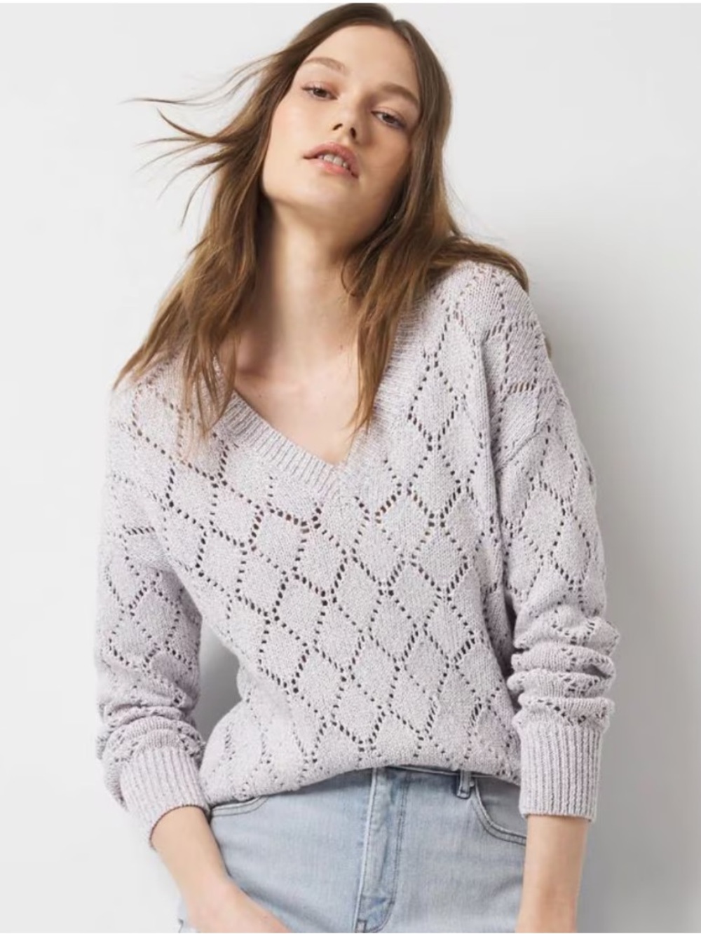 White House Black Market Metallic Lavender Purple Diamond-Point V-Neck Sweater